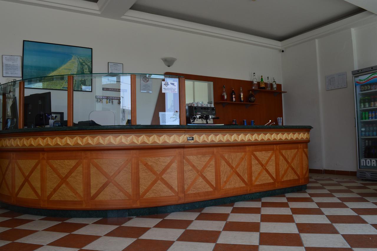 Residenza Villa Margherita Римини Экстерьер фото